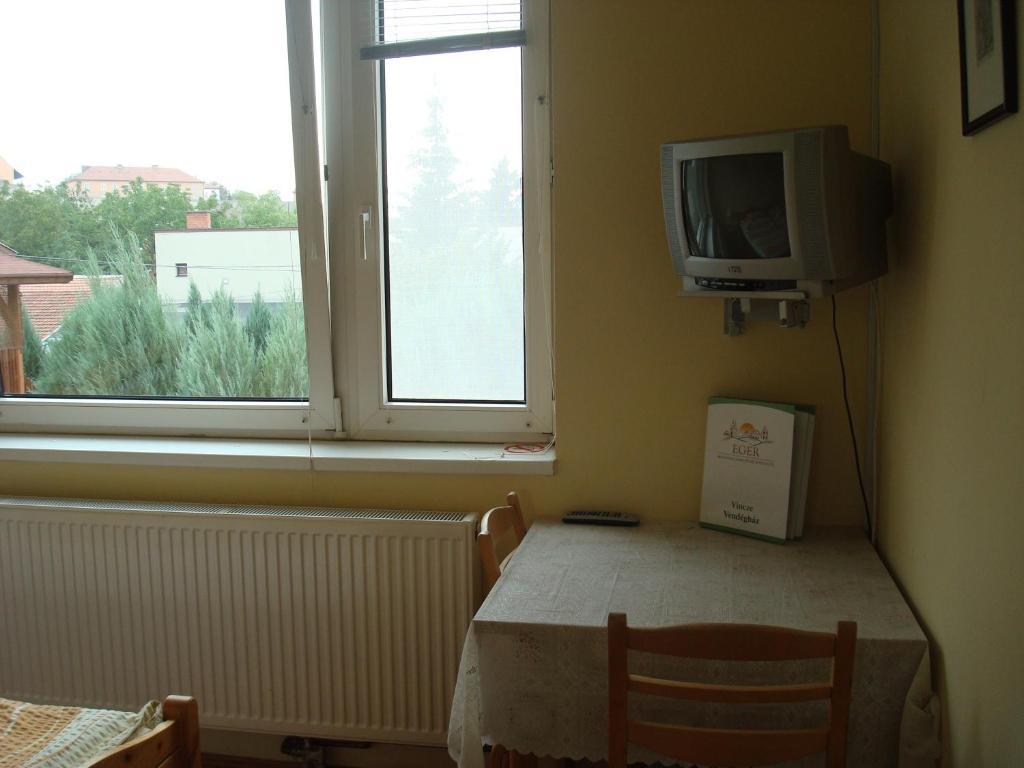 エゲルVincze Vendeghazアパートメント 部屋 写真
